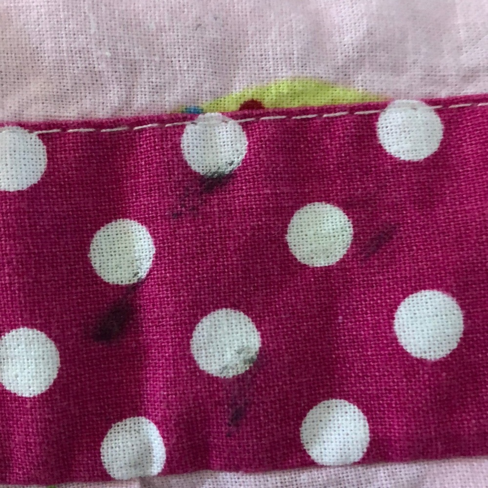 Childs apron - Picture 7 of 8